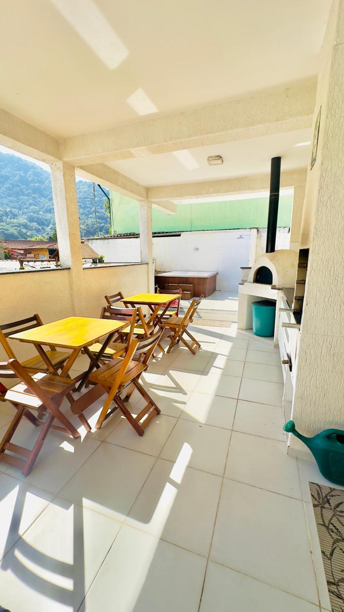 Apartamento Apto. Novo, Todo Equipado, 330m Da